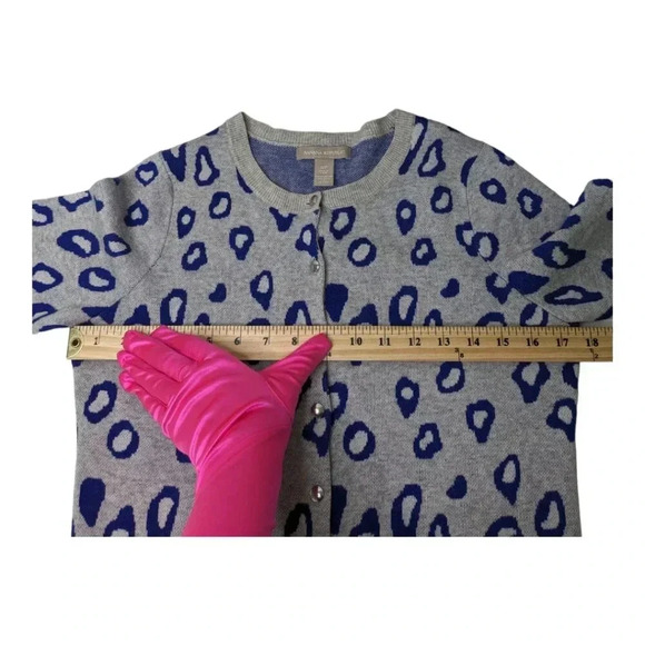 Banana Republic Womens Grey Blue Leopard Print Cardigan Sweater Wool Knit Sz S/P - Picture 12 of 14